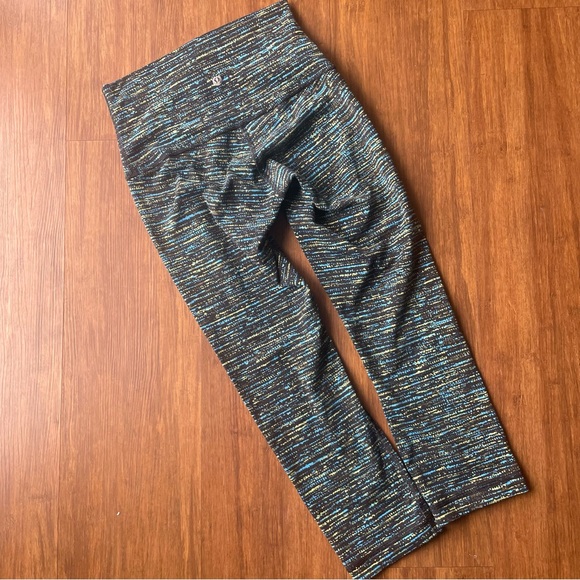 Lululemon Pants Wunder Under Crop Womens 4 High Rise Tweed Runner Pattern Black - Picture 4 of 13